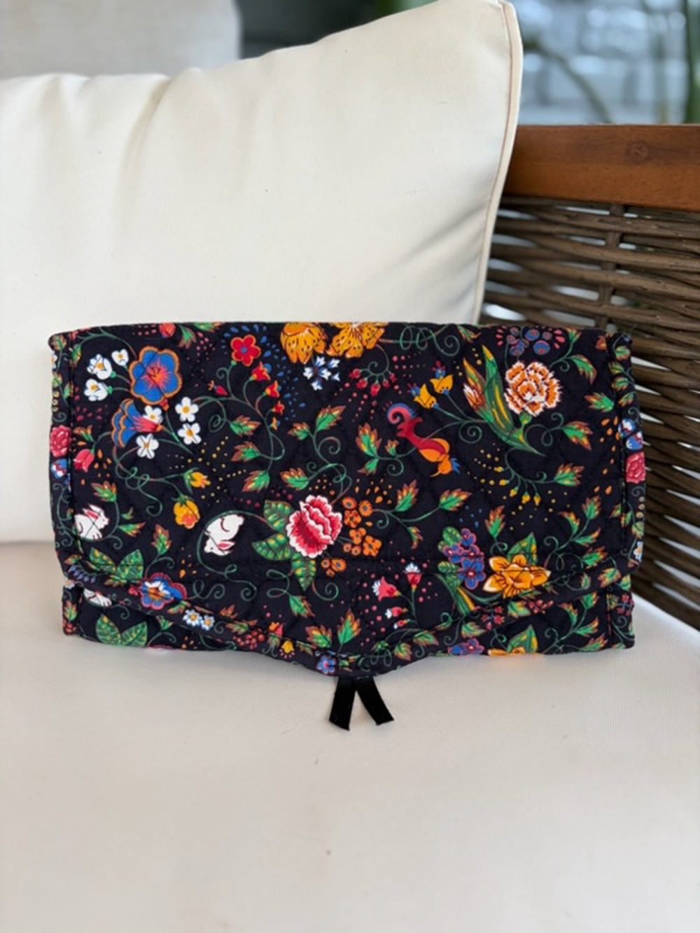 Vera Bradley Tavern on the Green Clutch